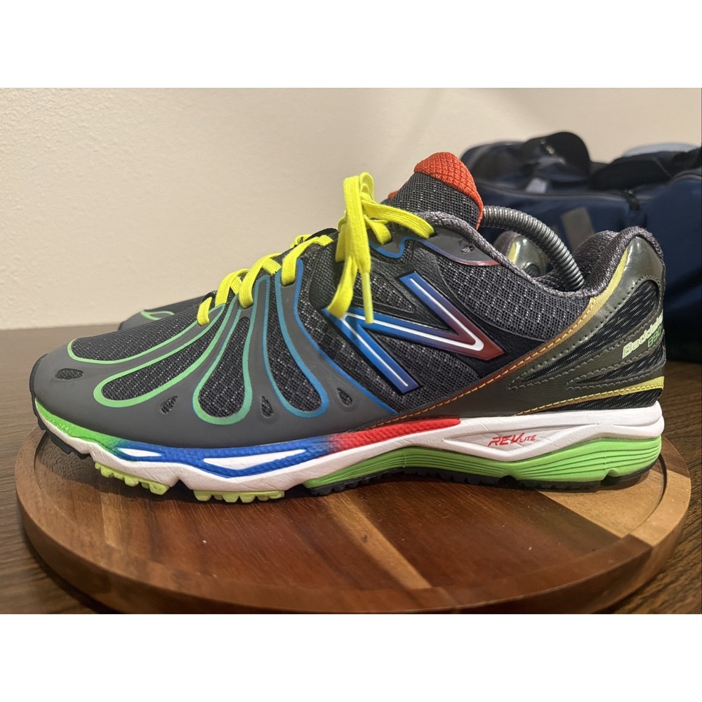 New Balance 890V3 M890RB3 Men's Running Shoes Size 9 D Gray Blue Yellow